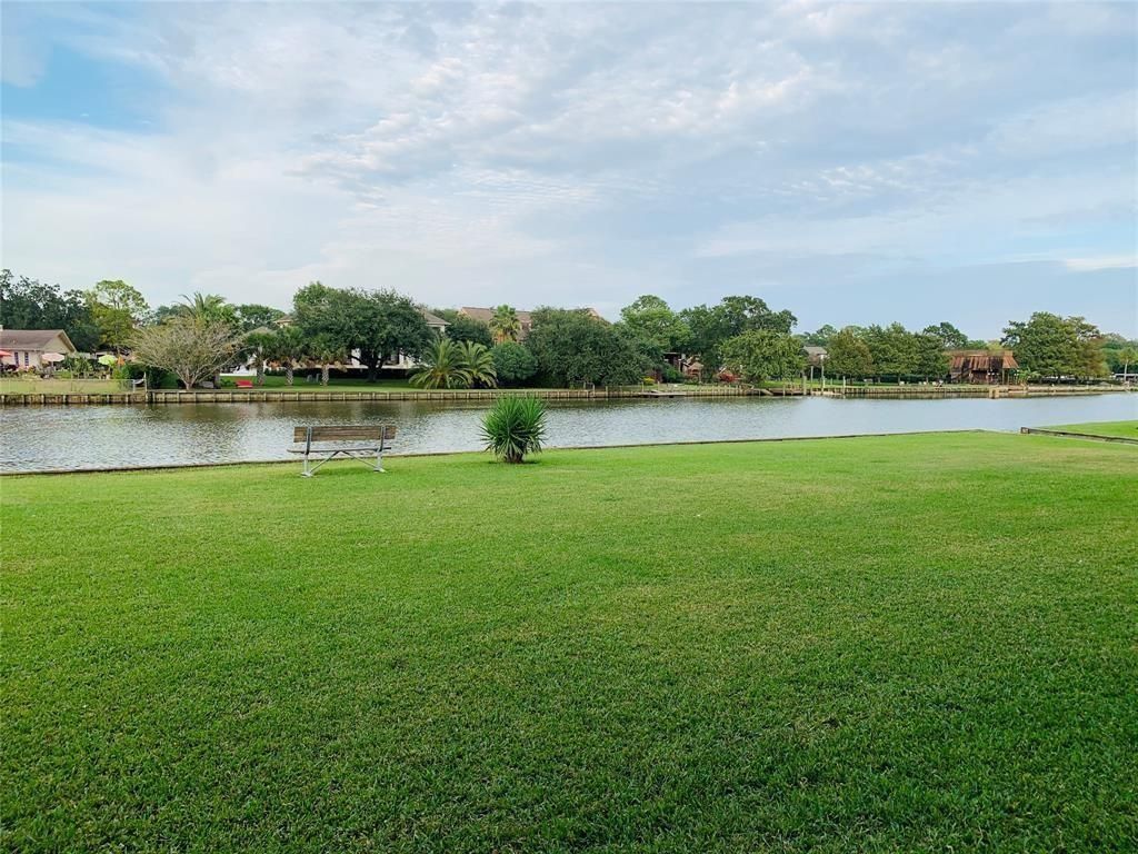 18519 Egret Bay Boulevard 1511, Webster, TX 77058
