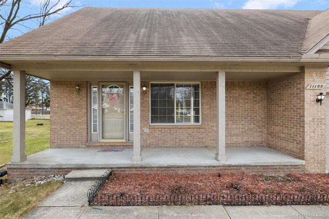 11100 E 14 Mile Road, Warren, MI 48093