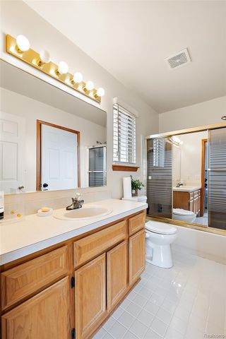 11100 E 14 Mile Road, Warren, MI 48093