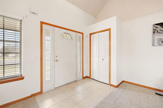 11100 E 14 Mile Road, Warren, MI 48093