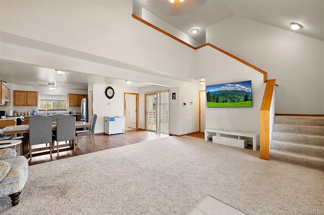 11100 E 14 Mile Road, Warren, MI 48093