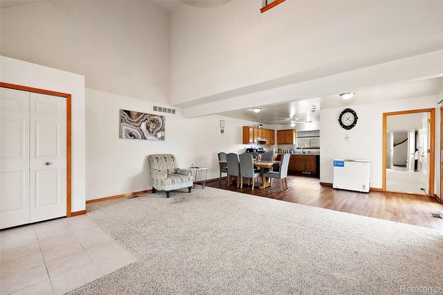 11100 E 14 Mile Road, Warren, MI 48093