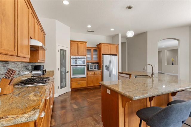 1918 Heidi Way, Yuba City, CA 95993