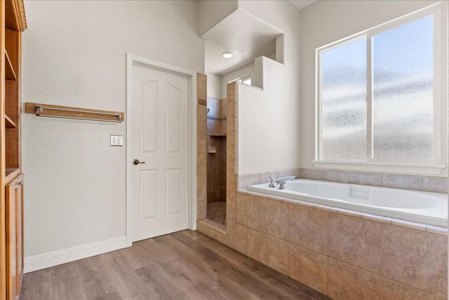 1918 Heidi Way, Yuba City, CA 95993