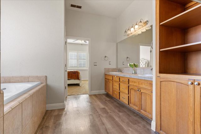 1918 Heidi Way, Yuba City, CA 95993