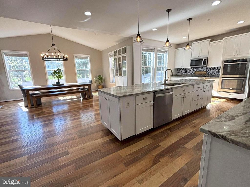 114 STONECREST CIR, Keedysville, MD 21756