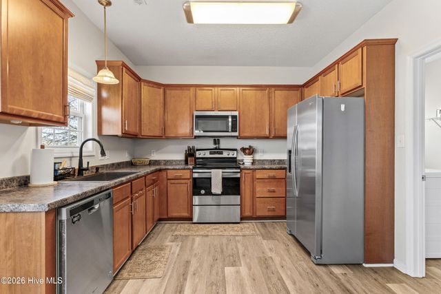 107 Waverly Way, Jacksonville, NC 28540