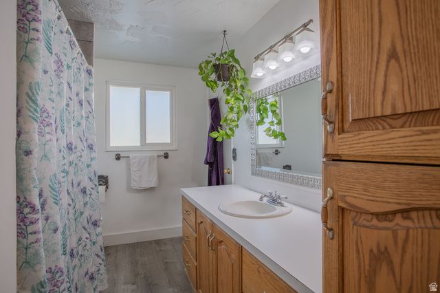 1579 E 8730 S, Sandy, UT 84093