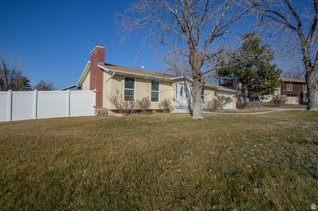 1579 E 8730 S, Sandy, UT 84093
