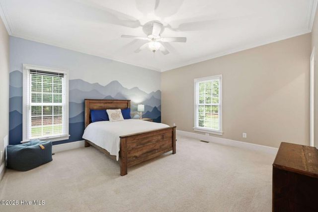 279 Beech Cove Drive, Grimesland, NC 27837