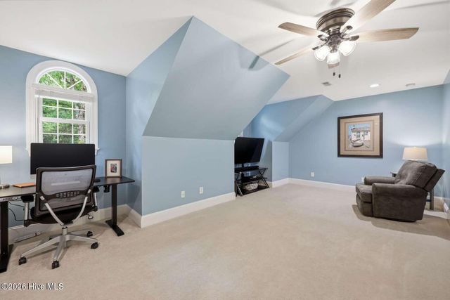 279 Beech Cove Drive, Grimesland, NC 27837