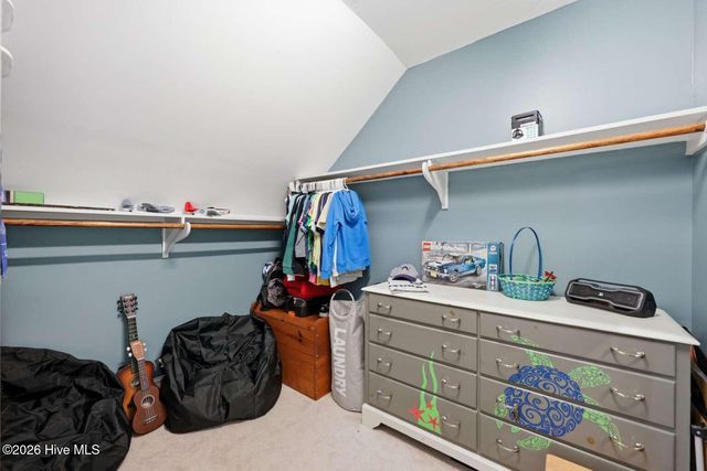 279 Beech Cove Drive, Grimesland, NC 27837