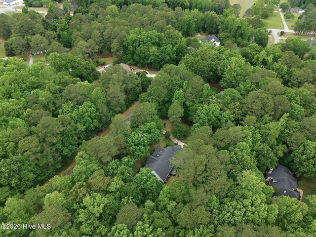 279 Beech Cove Drive, Grimesland, NC 27837