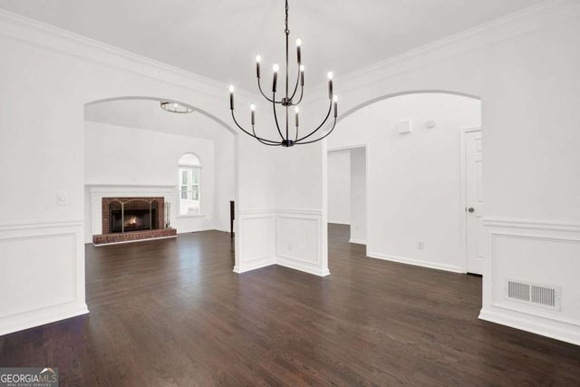 135 Vine Creek Place, Acworth, GA 30101