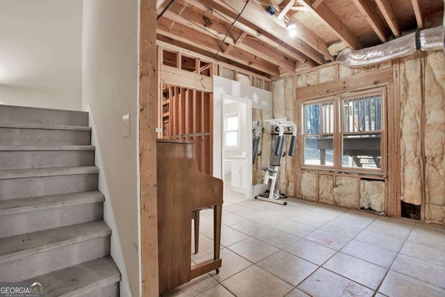 135 Vine Creek Place, Acworth, GA 30101