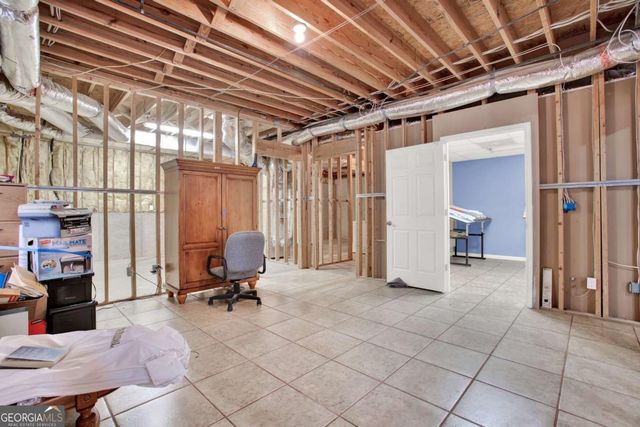 135 Vine Creek Place, Acworth, GA 30101