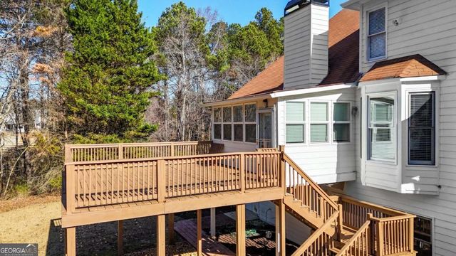 135 Vine Creek Place, Acworth, GA 30101