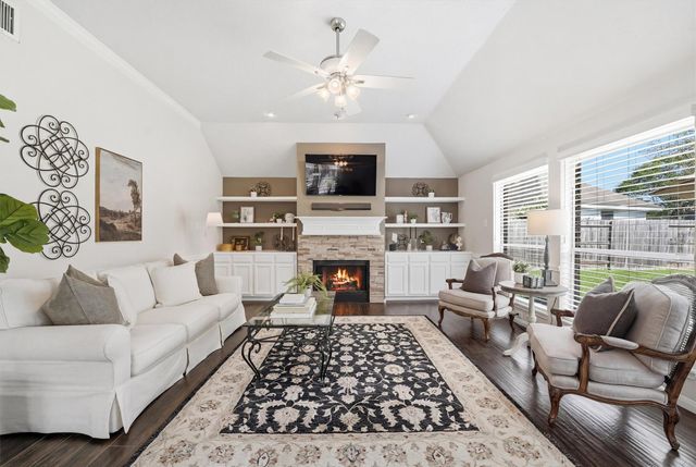 2605 Hampton Springs Drive, Seabrook, TX 77586