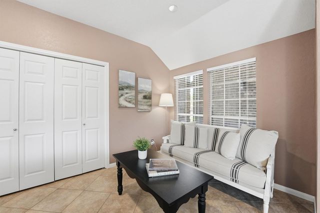 2605 Hampton Springs Drive, Seabrook, TX 77586