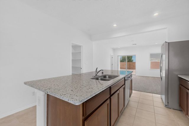 280 Prism Avenue SW, Rio Rancho, NM 87124
