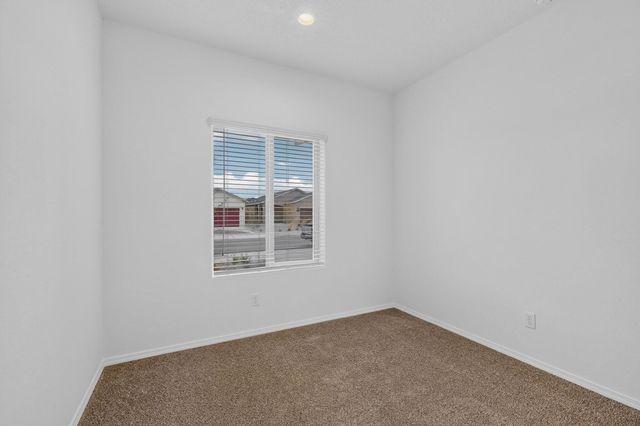 280 Prism Avenue SW, Rio Rancho, NM 87124