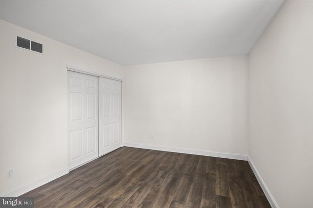 841 CHESTNUT AVE, Deptford, NJ 08096