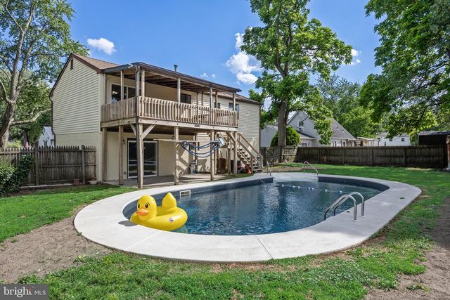 841 CHESTNUT AVE, Deptford, NJ 08096