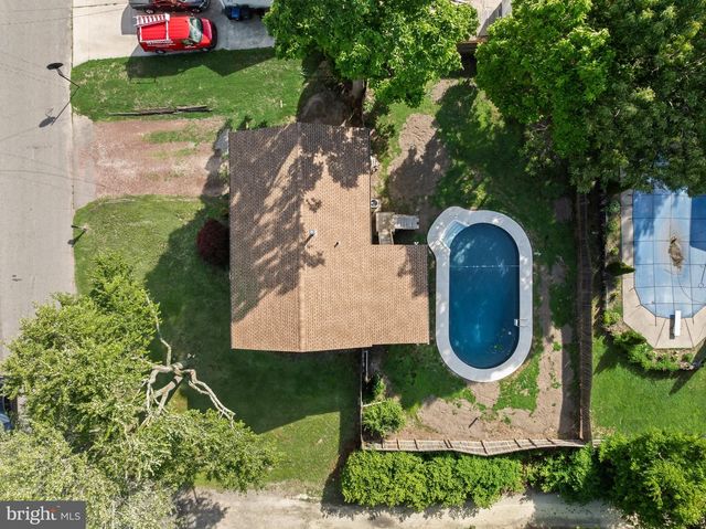 841 CHESTNUT AVE, Deptford, NJ 08096