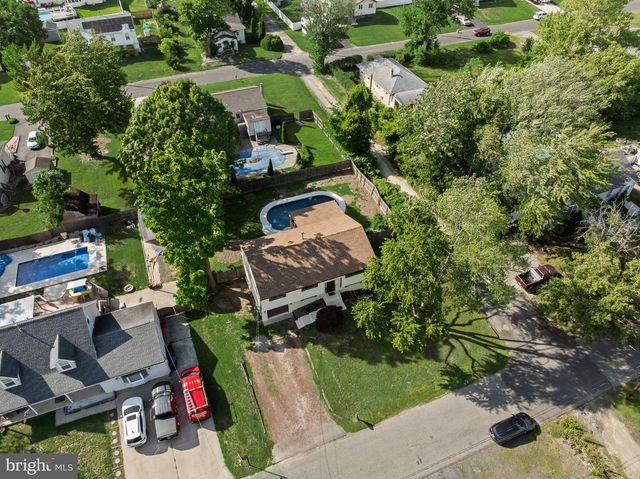 841 CHESTNUT AVE, Deptford, NJ 08096