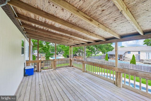 841 CHESTNUT AVE, Deptford, NJ 08096