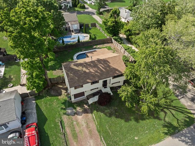 841 CHESTNUT AVE, Deptford, NJ 08096