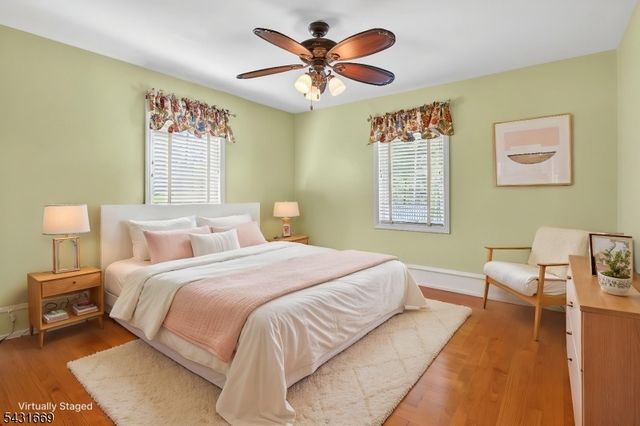 14 Taylor Dr, New Brunswick City, NJ 08901