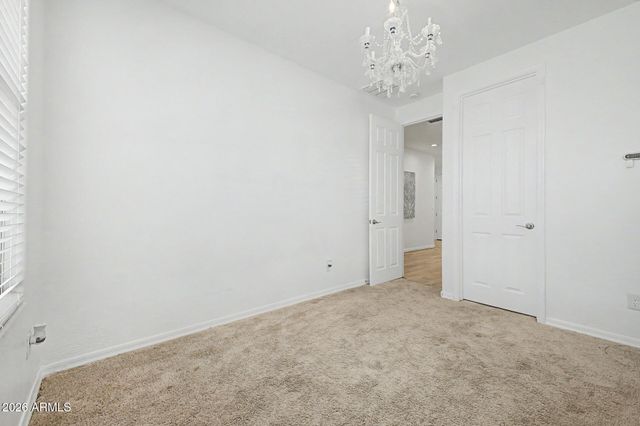7521 W SUPERIOR Avenue, Phoenix, AZ 85043