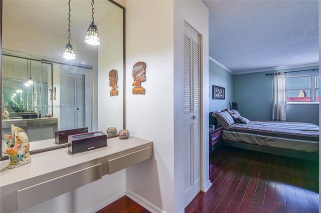 4751 NW 21st St 515, Lauderhill, FL 33313