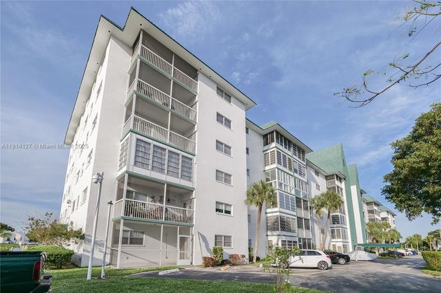 4751 NW 21st St 515, Lauderhill, FL 33313