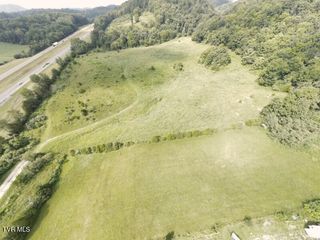 680 Oakwood Road, Blountville, TN 37617