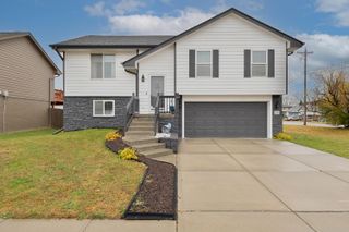 2397 AVENUE M WAY Way, Council Bluffs, IA 51501