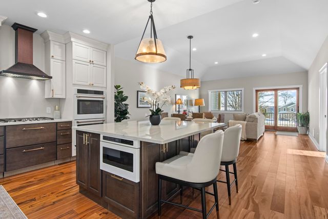 766 N Waypoint Circle, Suttons Bay Twp, MI 49682