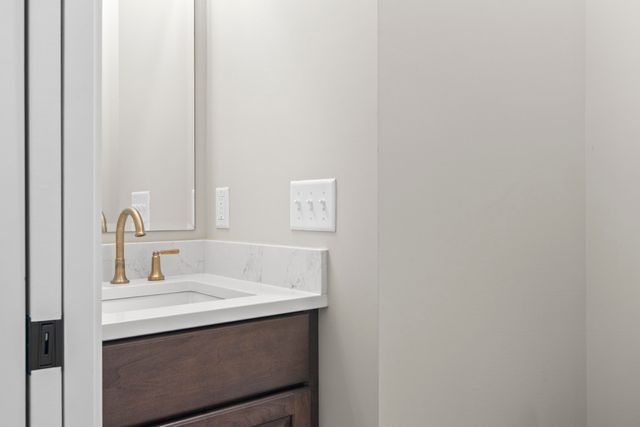 766 N Waypoint Circle, Suttons Bay Twp, MI 49682