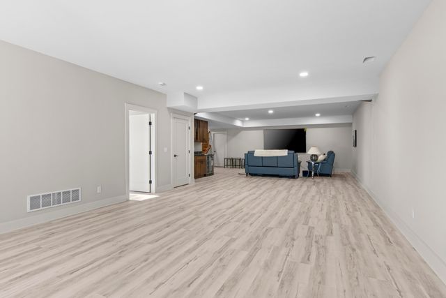 766 N Waypoint Circle, Suttons Bay Twp, MI 49682