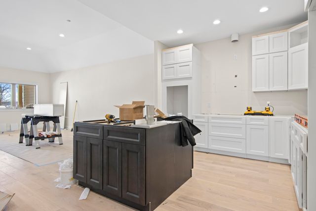 766 N Waypoint Circle, Suttons Bay Twp, MI 49682