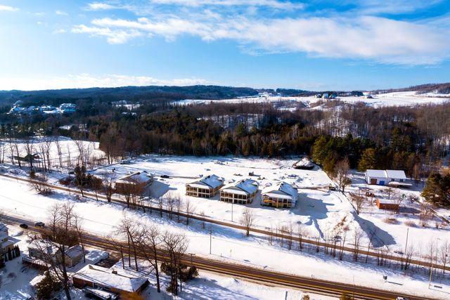 766 N Waypoint Circle, Suttons Bay Twp, MI 49682