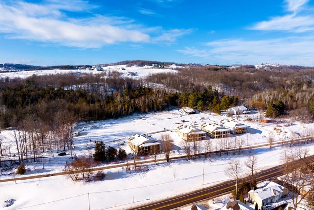 766 N Waypoint Circle, Suttons Bay Twp, MI 49682