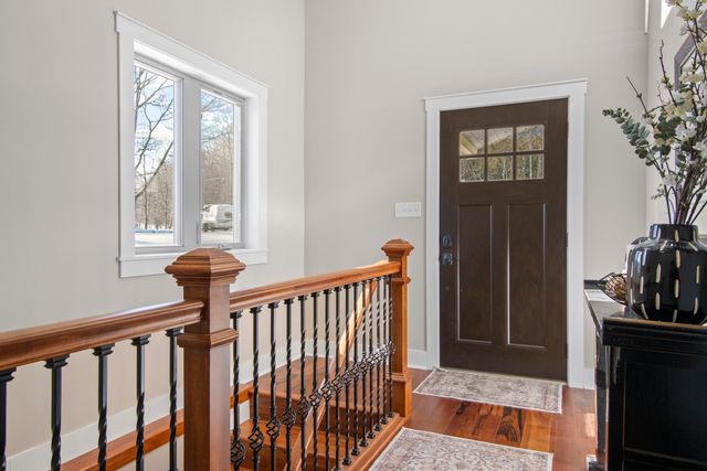 766 N Waypoint Circle, Suttons Bay Twp, MI 49682