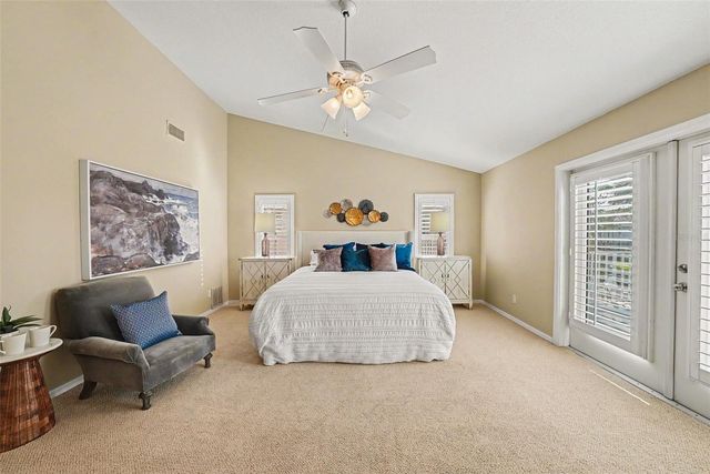 833 MARCO DRIVE NE, St Petersburg, FL 33702
