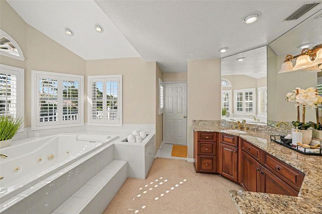 833 MARCO DRIVE NE, St Petersburg, FL 33702