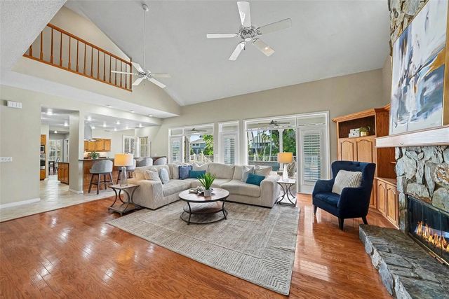 833 MARCO DRIVE NE, St Petersburg, FL 33702