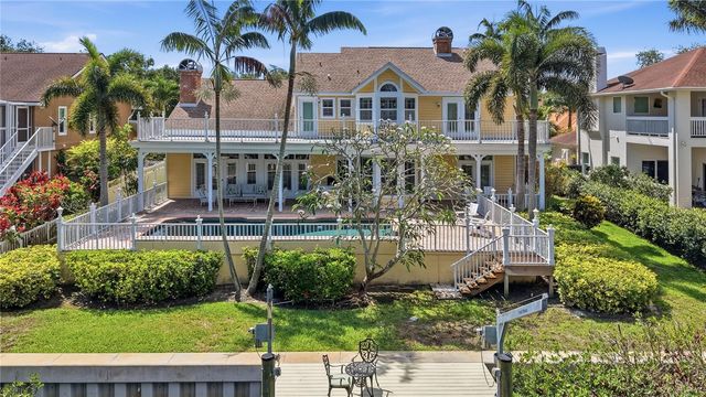 833 MARCO DRIVE NE, St Petersburg, FL 33702