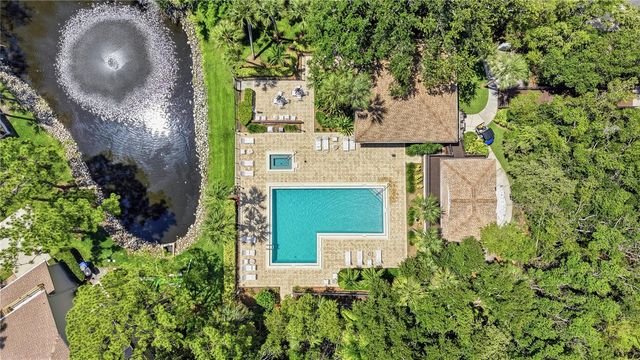 833 MARCO DRIVE NE, St Petersburg, FL 33702