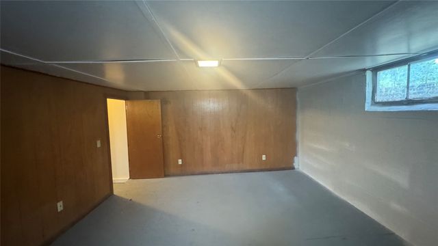 2916 GREELEY Avenue, Erie, PA 16506